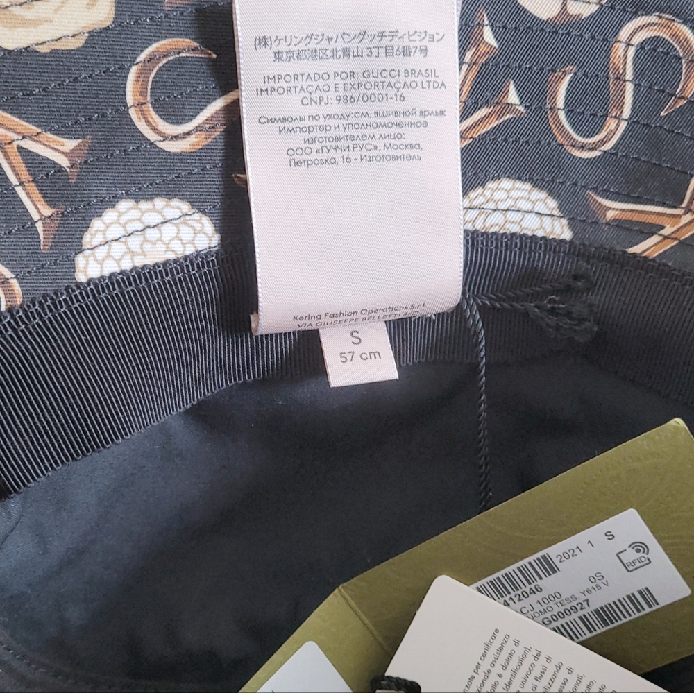 Authentic Gucci Ken Scott print monogram Canvas bucket hat in black - Picture 4 of 13